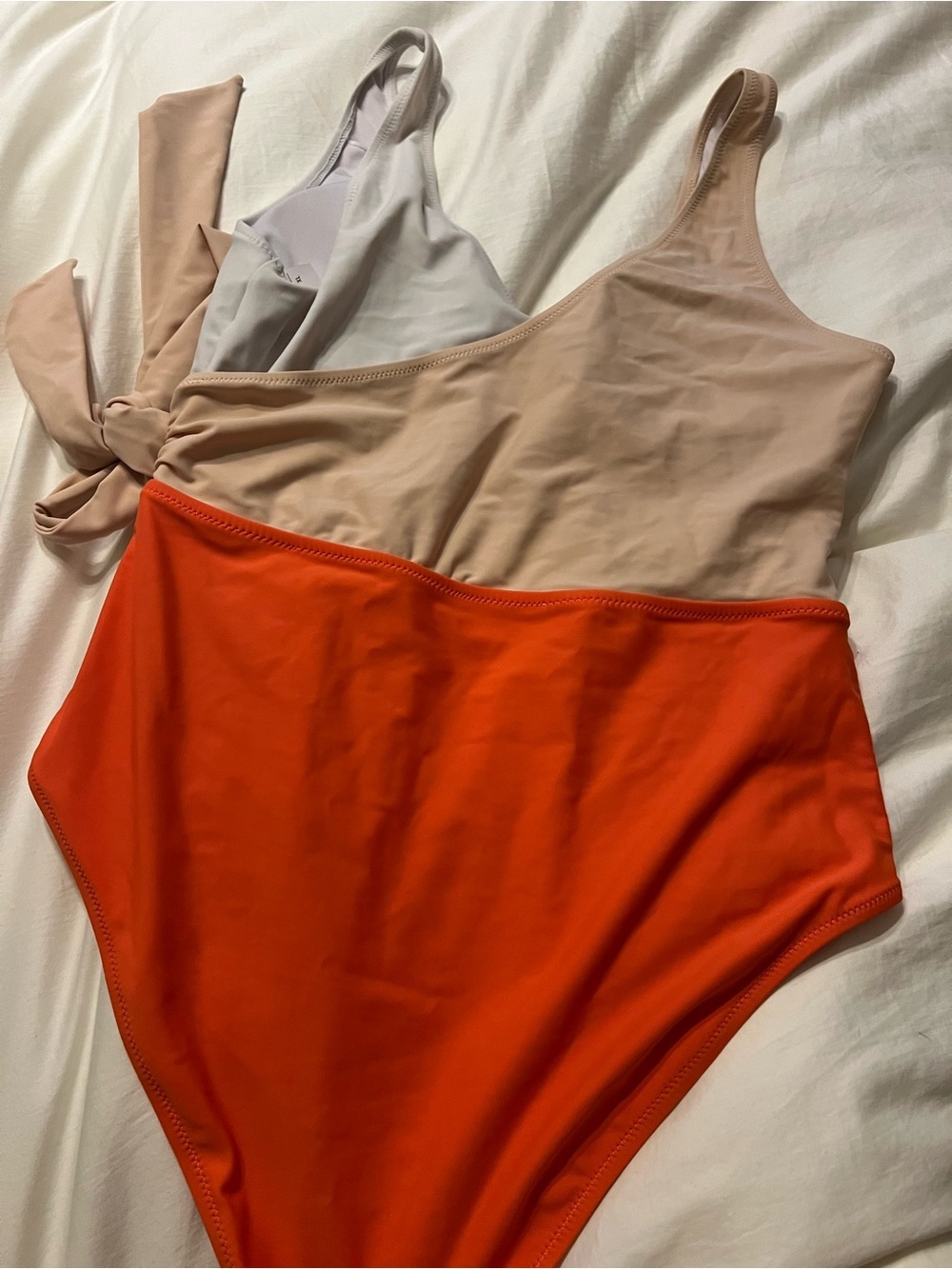 Cupshe Colorblock Wrap One-Piece Swimsuit in White, Blush & Orange - Picture 6 of 9